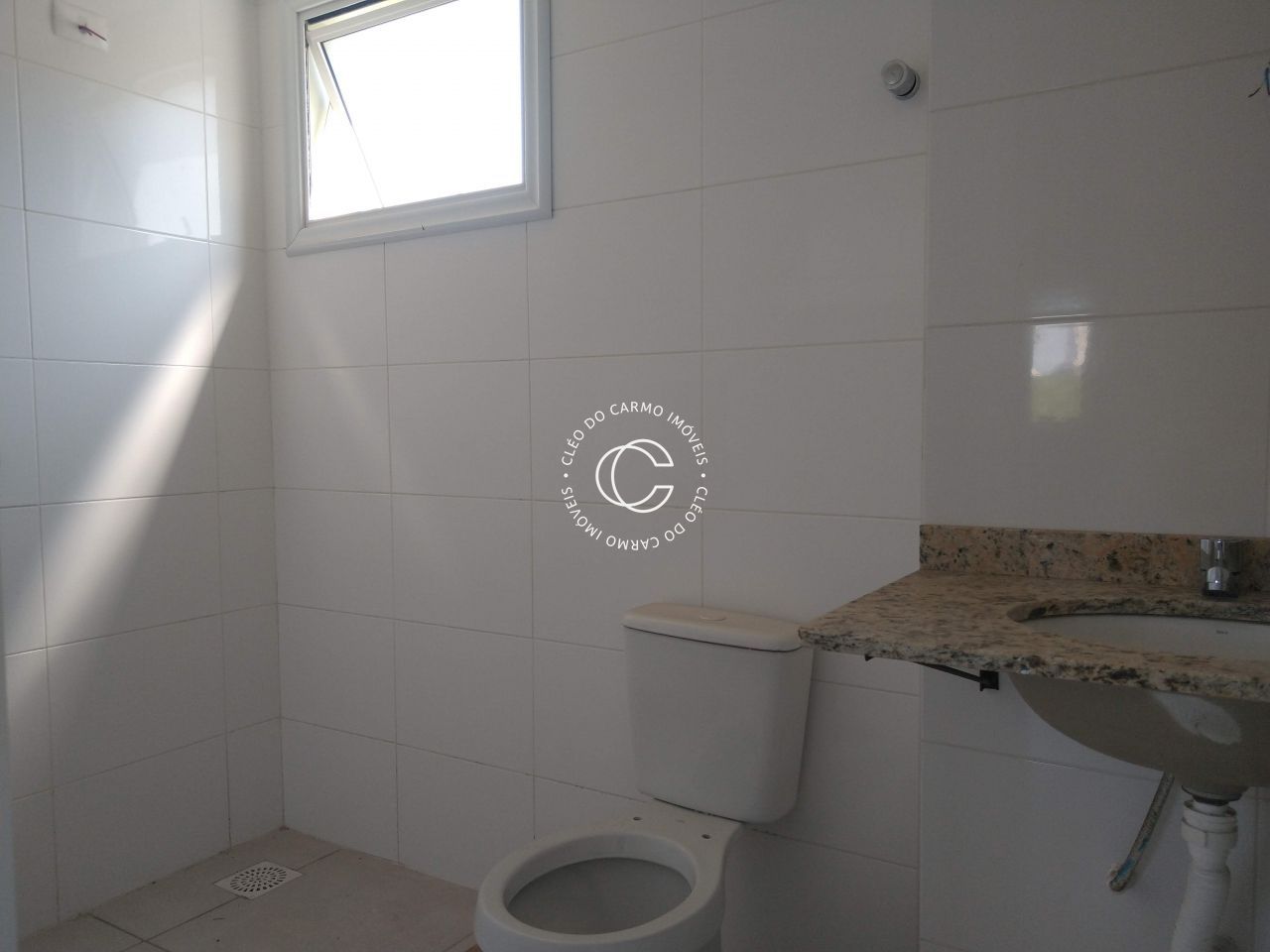 Apartamento à venda com 2 quartos, 83m² - Foto 9