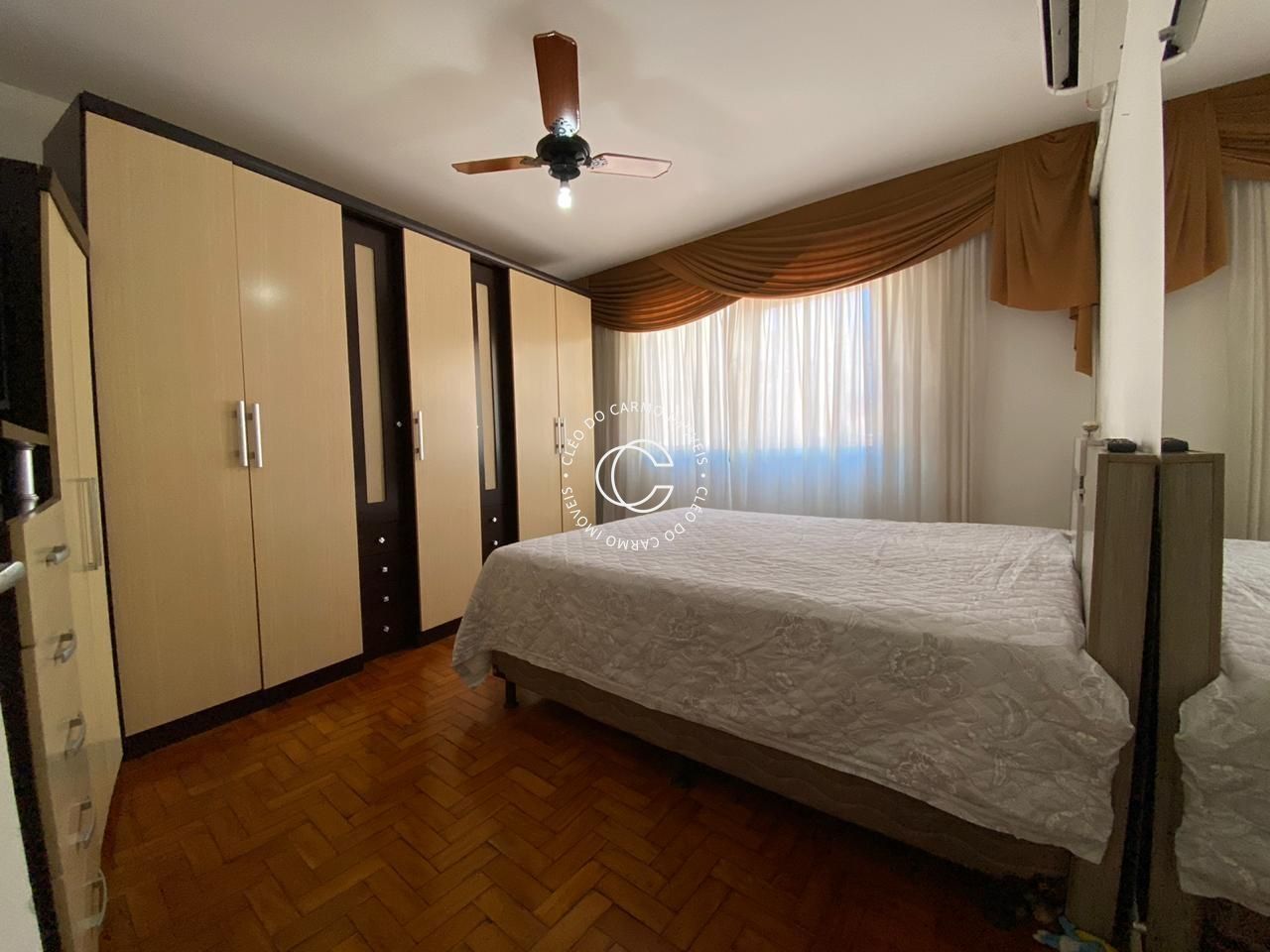 Apartamento à venda com 3 quartos, 116m² - Foto 11