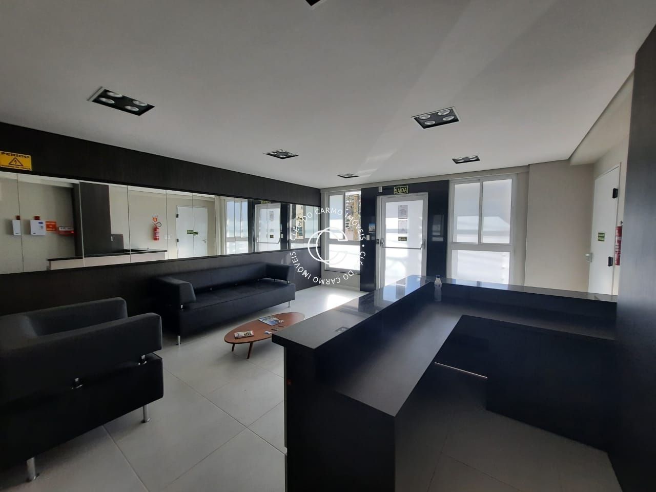 Apartamento à venda com 3 quartos, 93m² - Foto 4