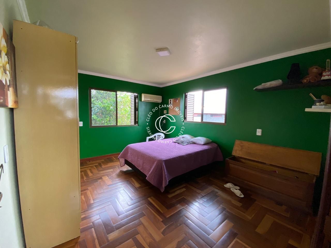 Casa à venda com 4 quartos, 300m² - Foto 13