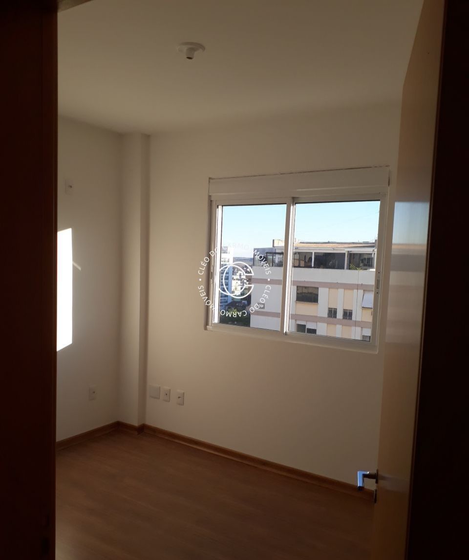 Apartamento à venda com 3 quartos, 108m² - Foto 9