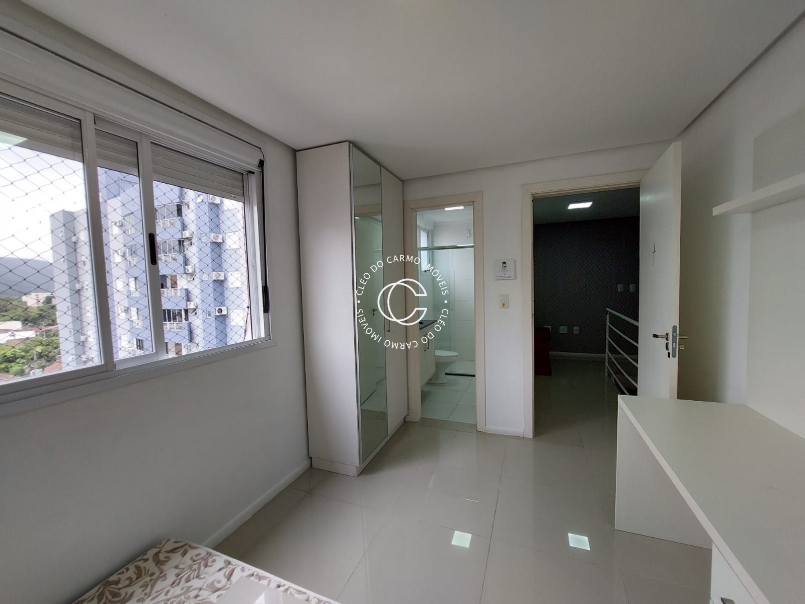 Apartamento à venda com 2 quartos, 108m² - Foto 9