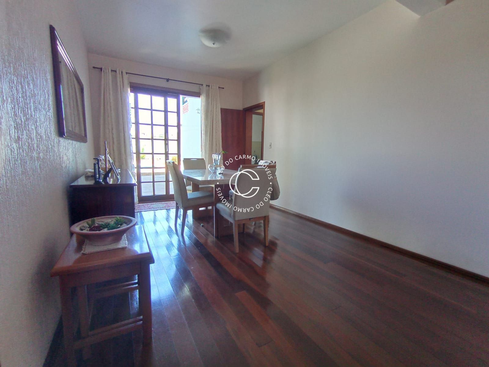 Casa, 3 quartos, 250 m² - Foto 5