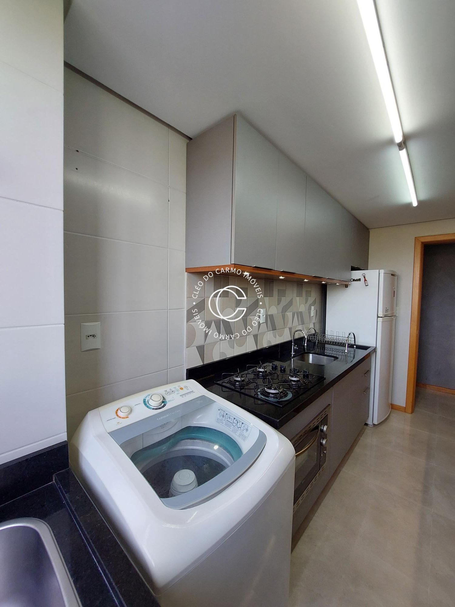 Apartamento à venda com 2 quartos, 69m² - Foto 8