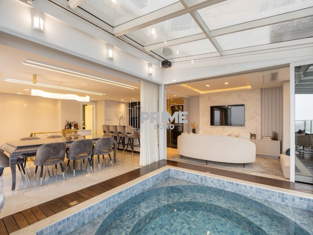 Cobertura com 444m², 3 dormitórios no Maison Buenos Aires em Curitiba para Comprar