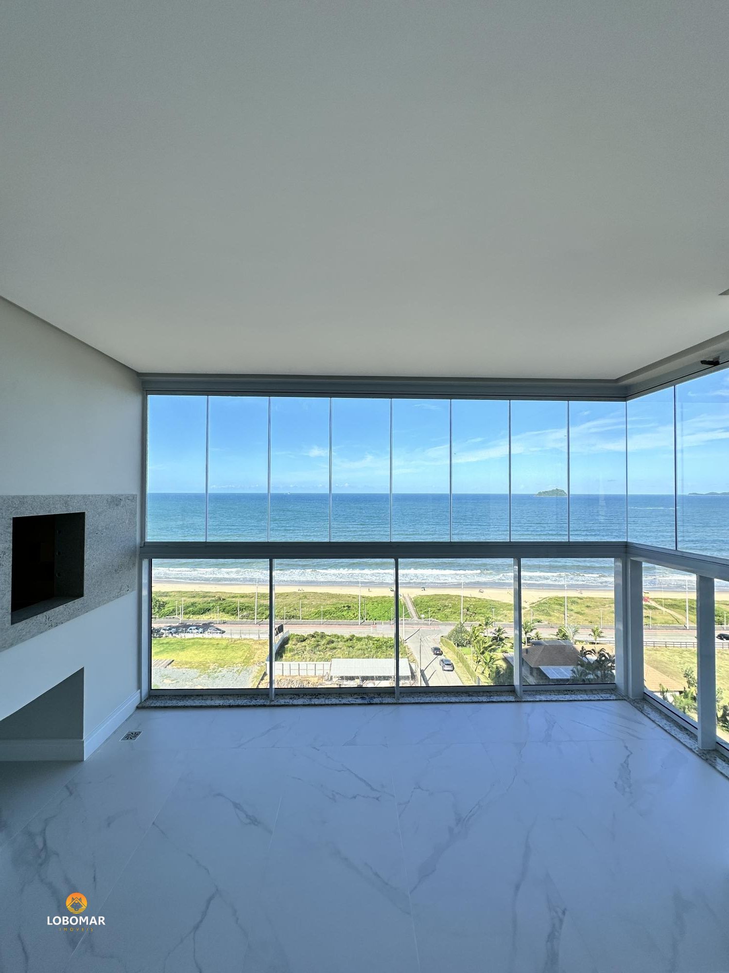 Apto vetter frente mar, com 3 suítes- Itacolomi, Balneário Piçarras/SC! - foto 1