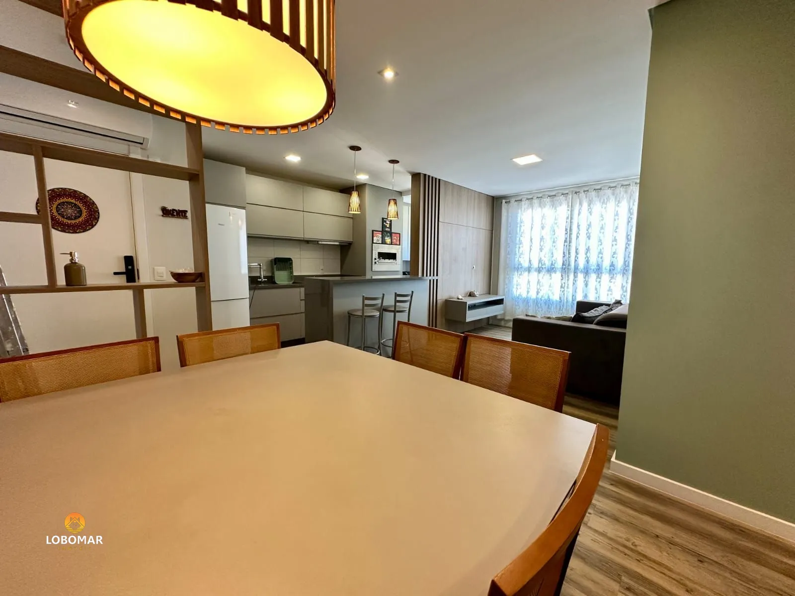 Apartamento mobiliado com dois dormitórios, a apenas 100m do mar, no Centro de B — foto 5