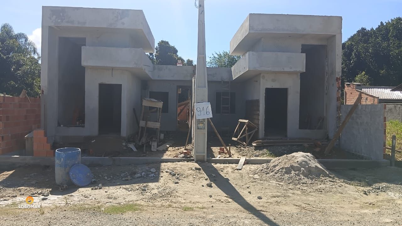 Casa com 3 dormitórios no bairro Itacolomi em Bal.Piçarras SC — foto 7