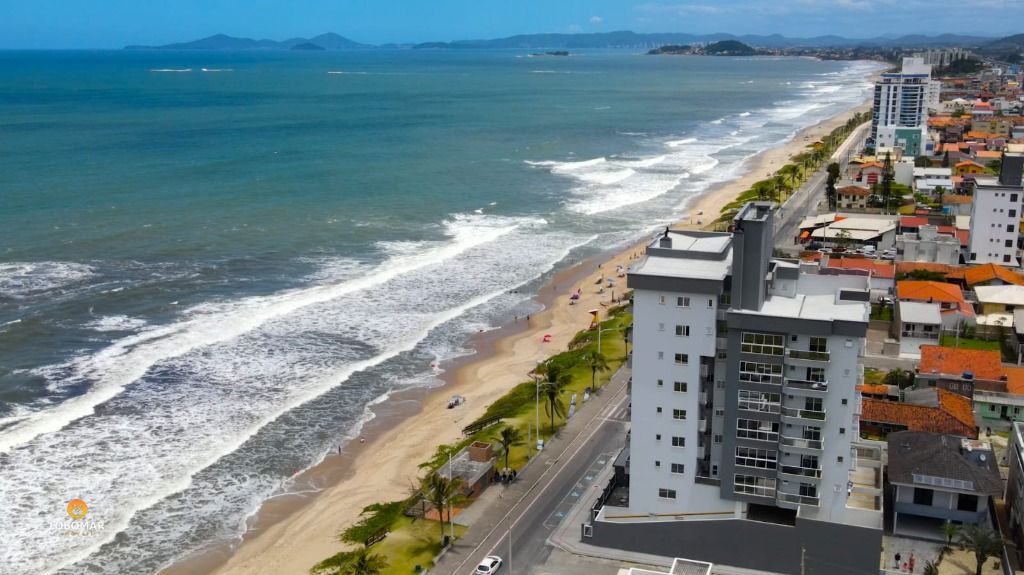Apartamento frente mar, mobiliado, 04 suítes!! Praia do Tabuleiro Barra Velha SC — foto 3