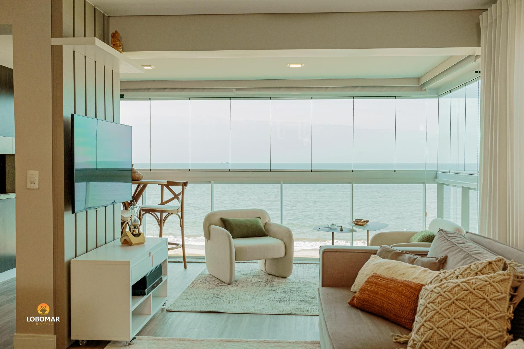 Apto frente mar em cond. club pé na areia - Itacolomi, Balneário Piçarras/SC! - foto 1