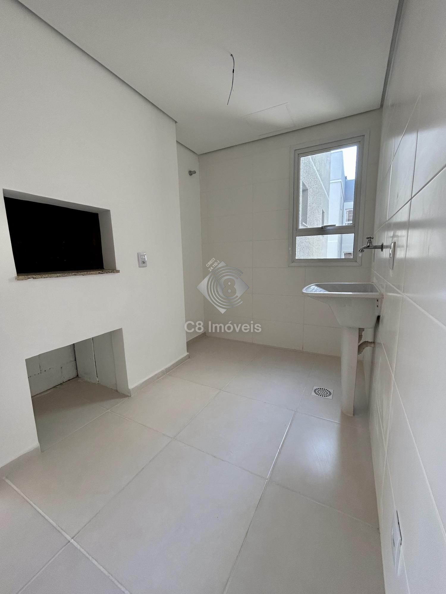 Apartamento à venda com 2 quartos, 77m² - Foto 3