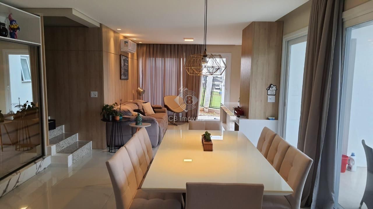 Casa à venda com 3 quartos, 227m² - Foto 5