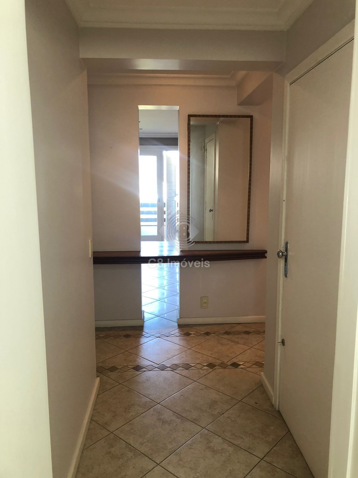 Apartamento para alugar com 3 quartos, 218m² - Foto 4