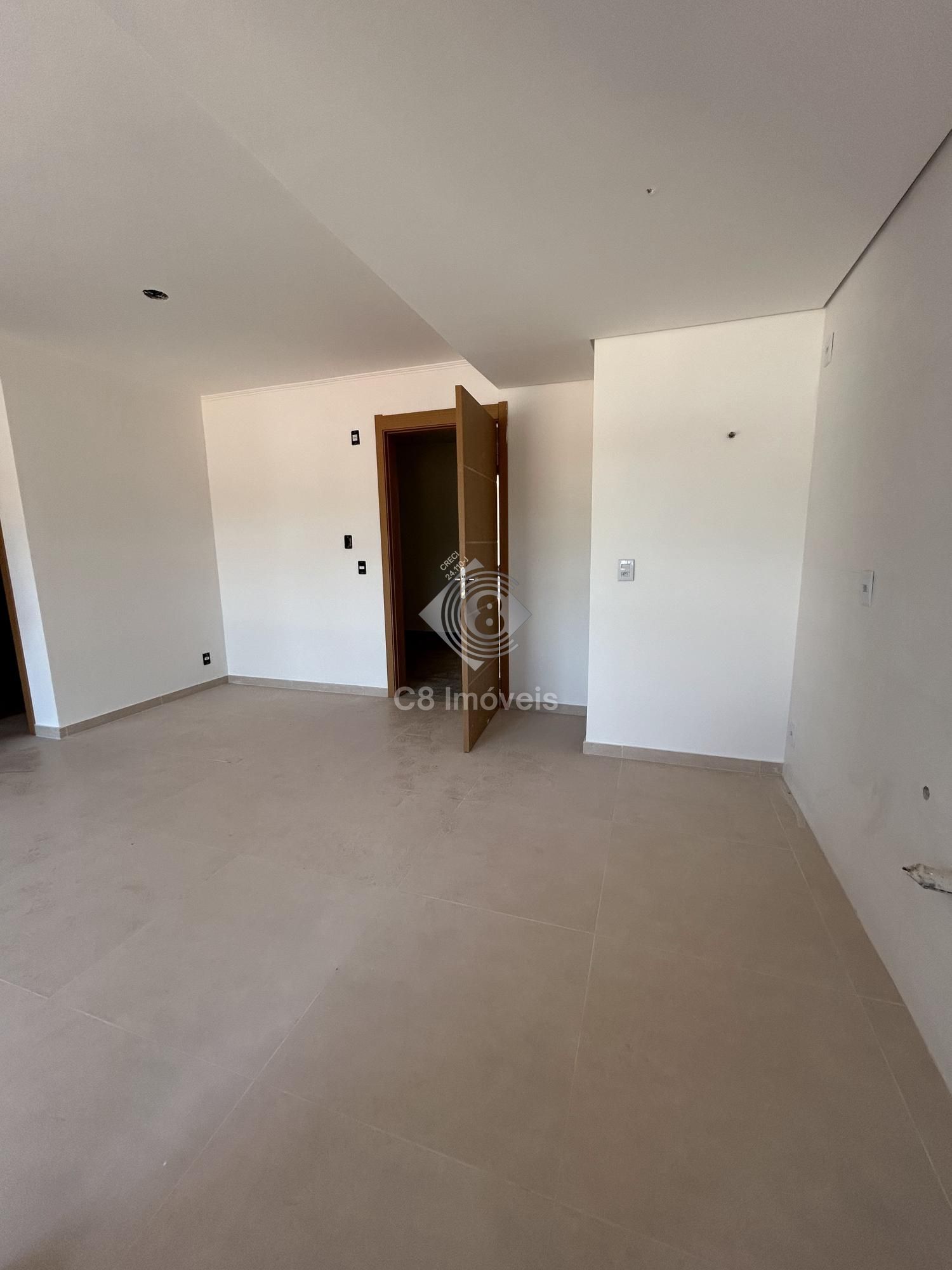 Apartamento à venda com 2 quartos, 66m² - Foto 4