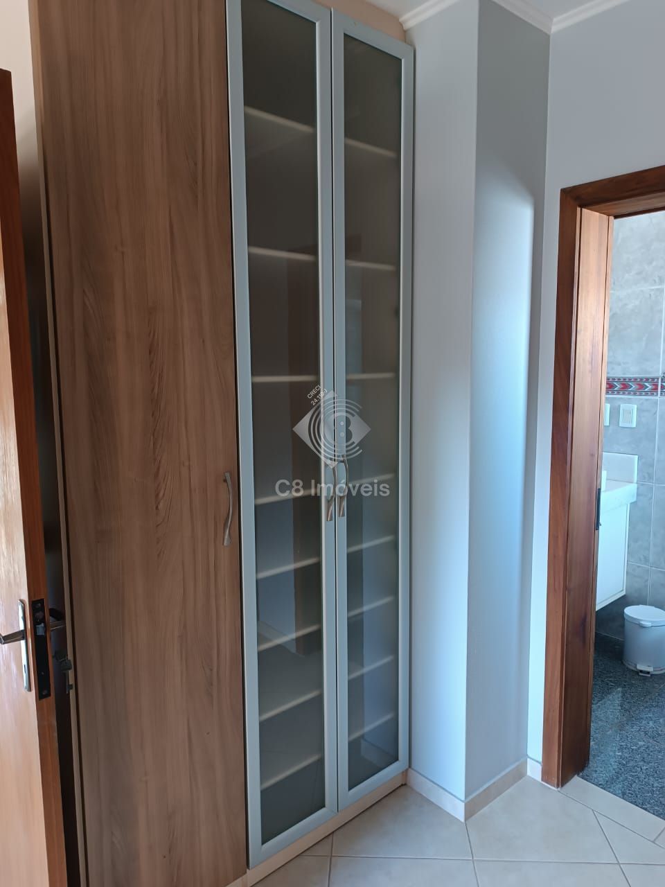 Apartamento à venda com 3 quartos, 142m² - Foto 13