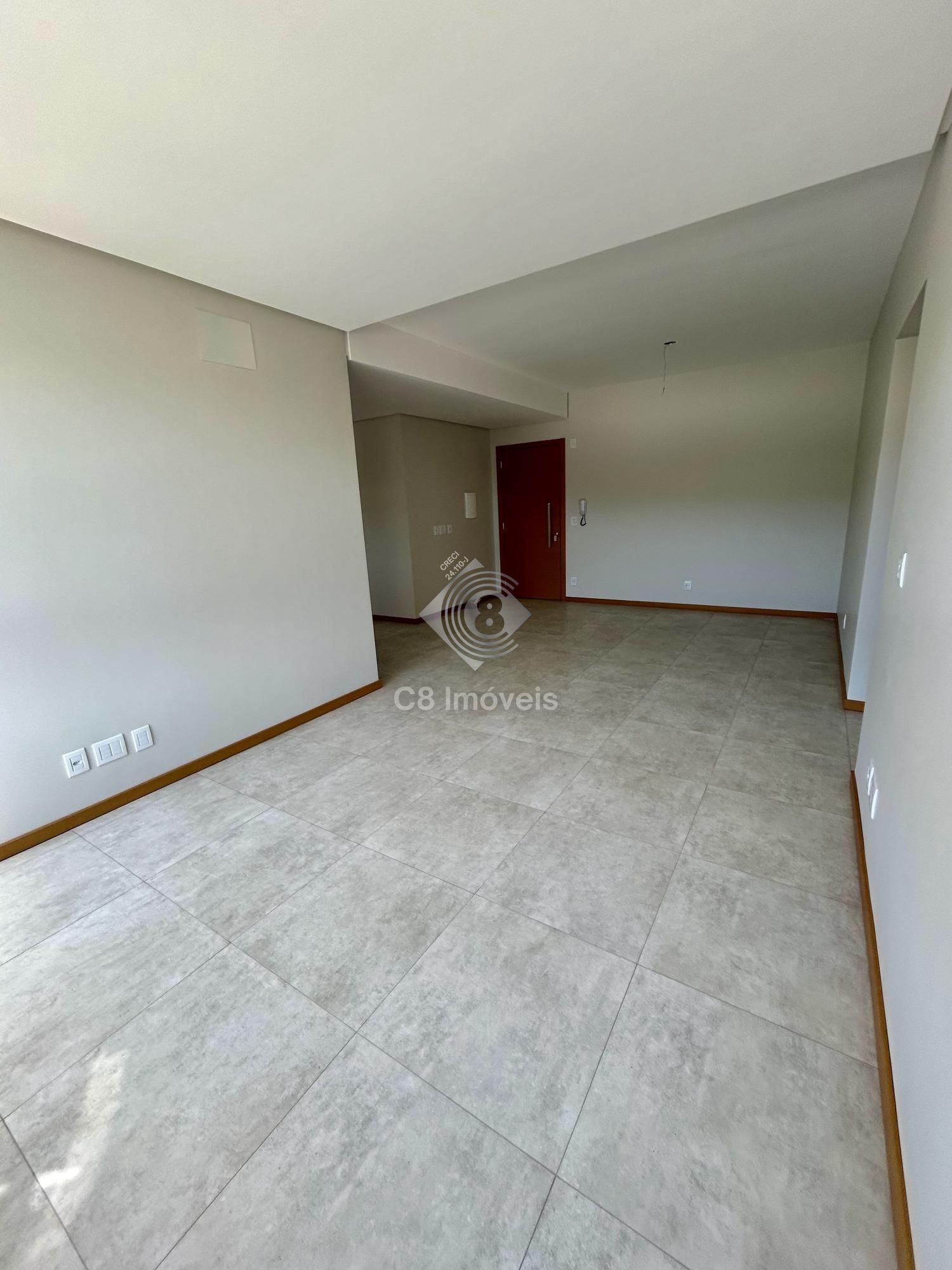 Apartamento à venda com 2 quartos, 81m² - Foto 3