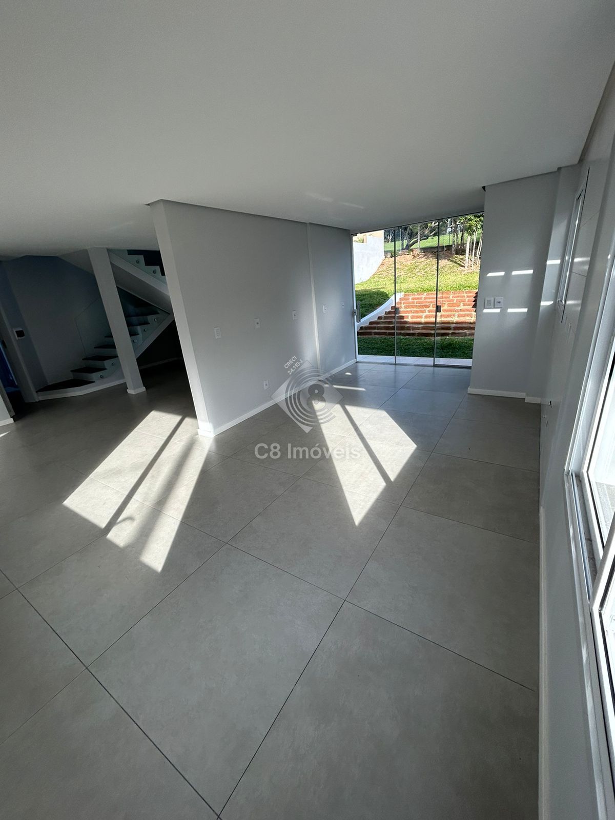 Casa à venda e aluguel com 3 quartos, 135m² - Foto 4