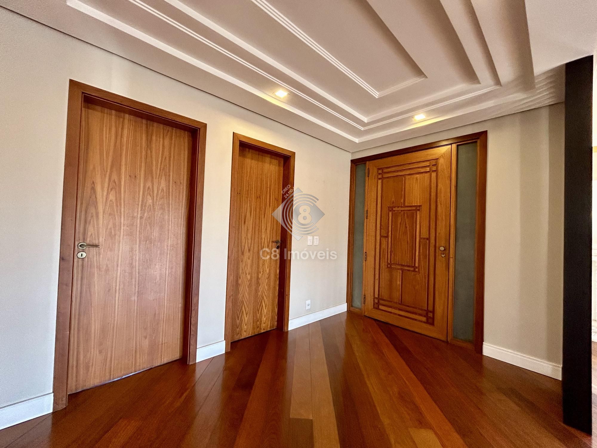 Apartamento à venda e aluguel com 3 quartos, 250m² - Foto 5