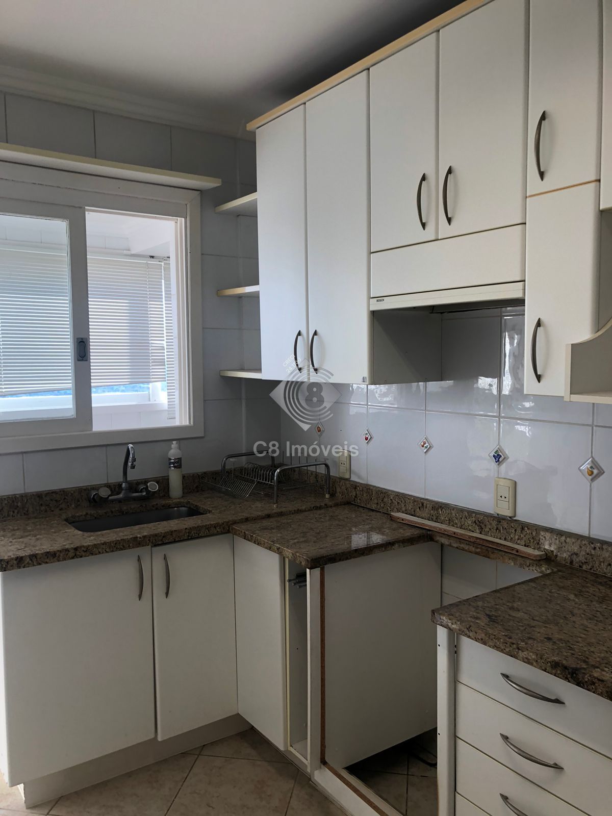 Apartamento para alugar com 3 quartos, 218m² - Foto 18