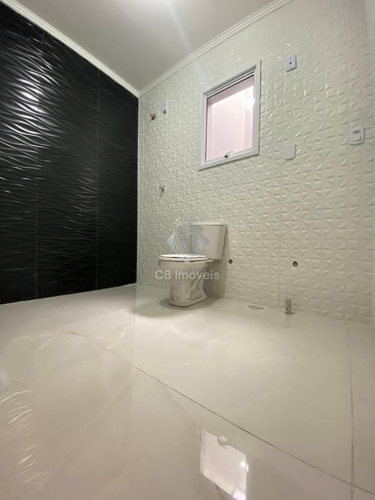 Casa à venda com 2 quartos, 69m² - Foto 11