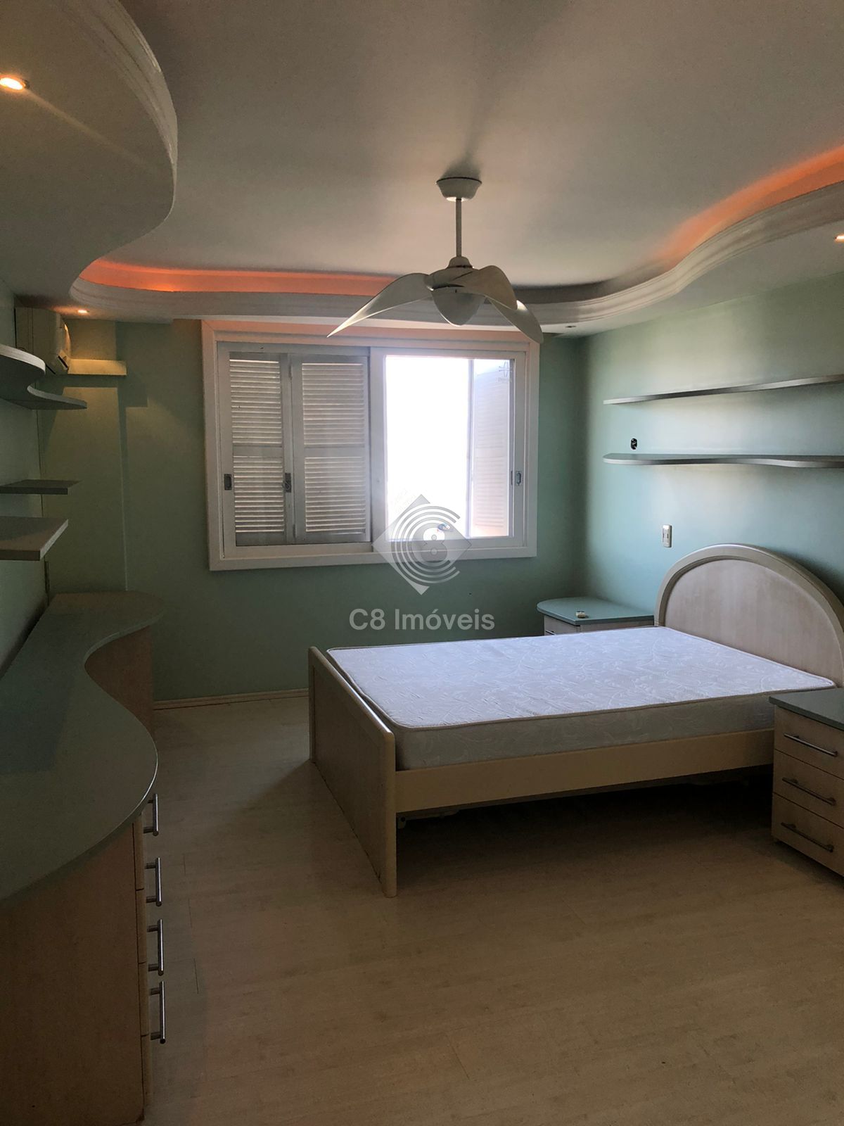 Apartamento para alugar com 3 quartos, 218m² - Foto 15