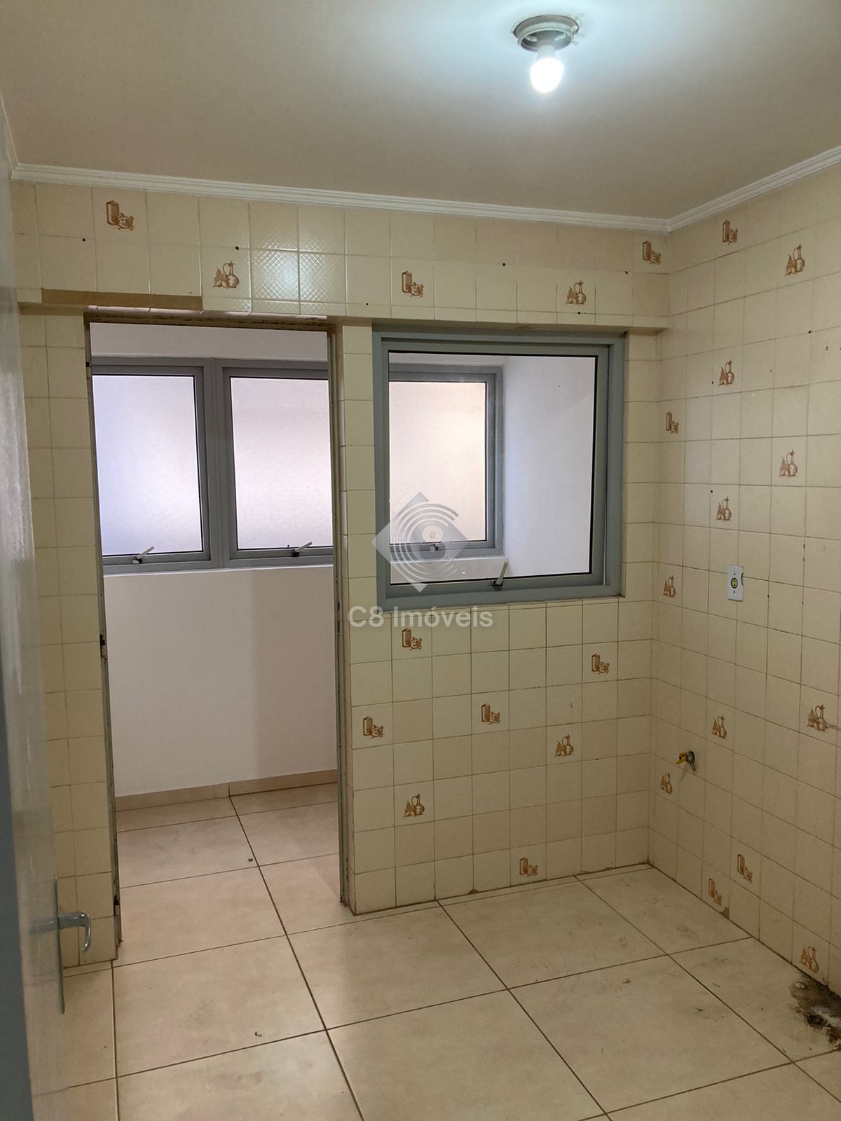 Apartamento à venda com 2 quartos, 17m² - Foto 8