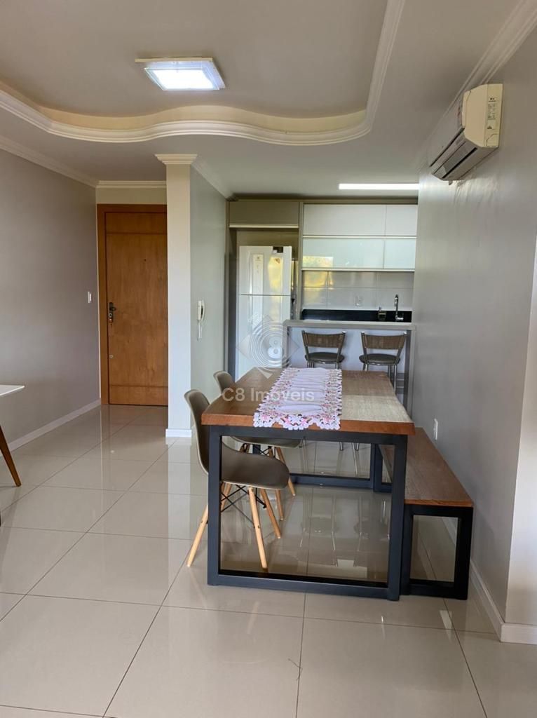 Apartamento à venda com 2 quartos, 84m² - Foto 3