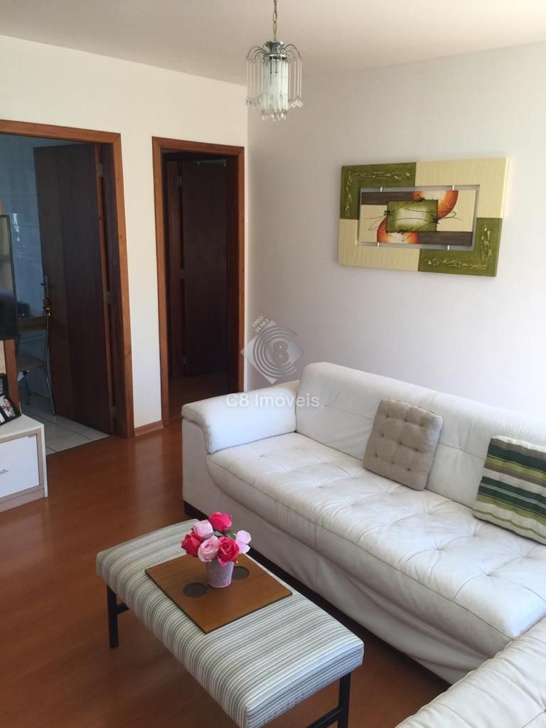 Apartamento à venda com 2 quartos, 82m² - Foto 4