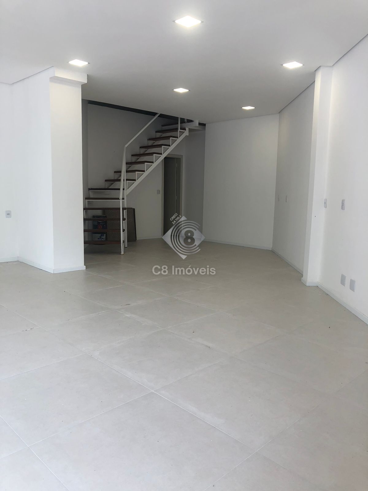 Loja-Salão para alugar com 1 quarto, 45m² - Foto 2