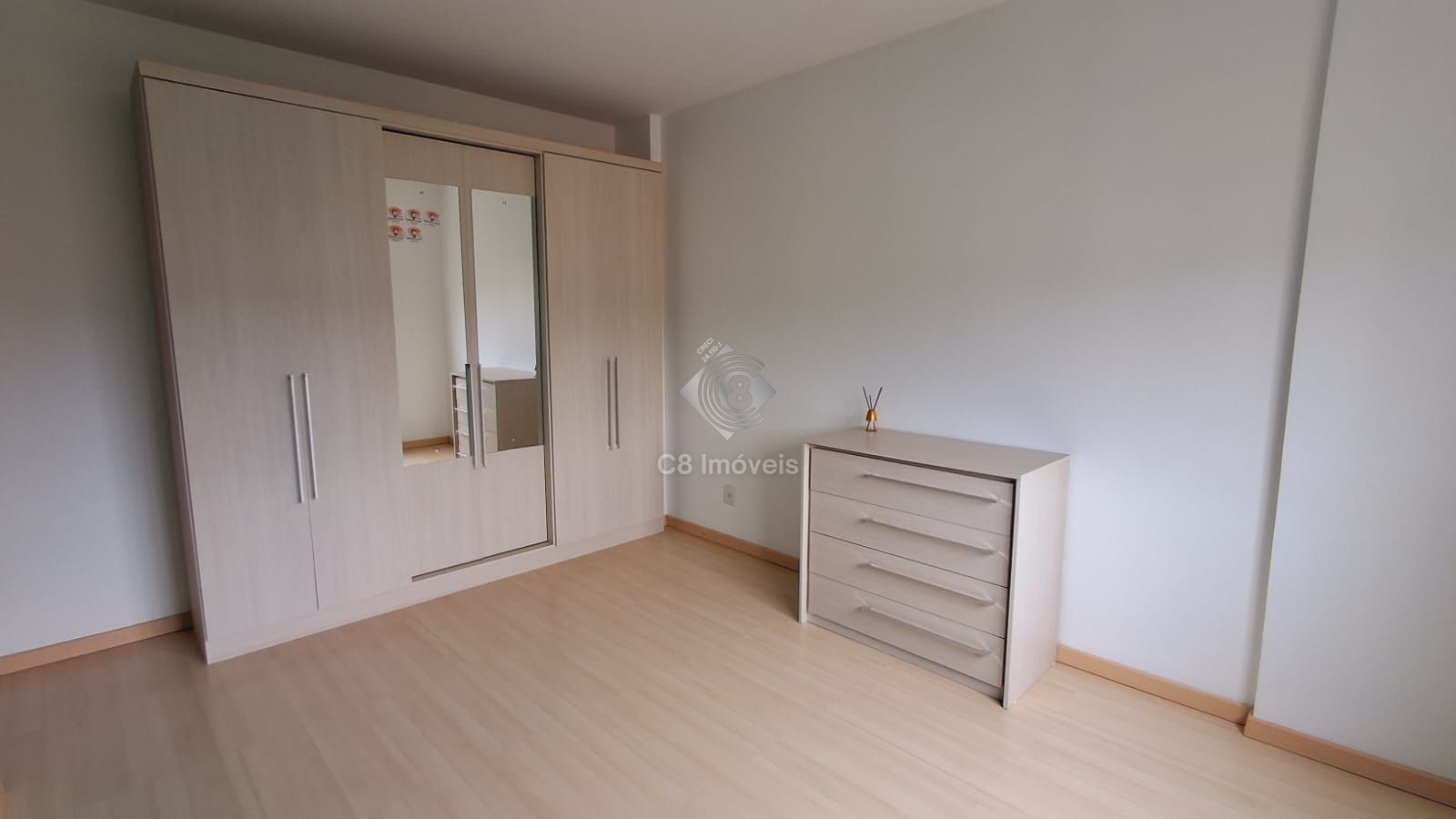 Apartamento à venda com 3 quartos, 99m² - Foto 14