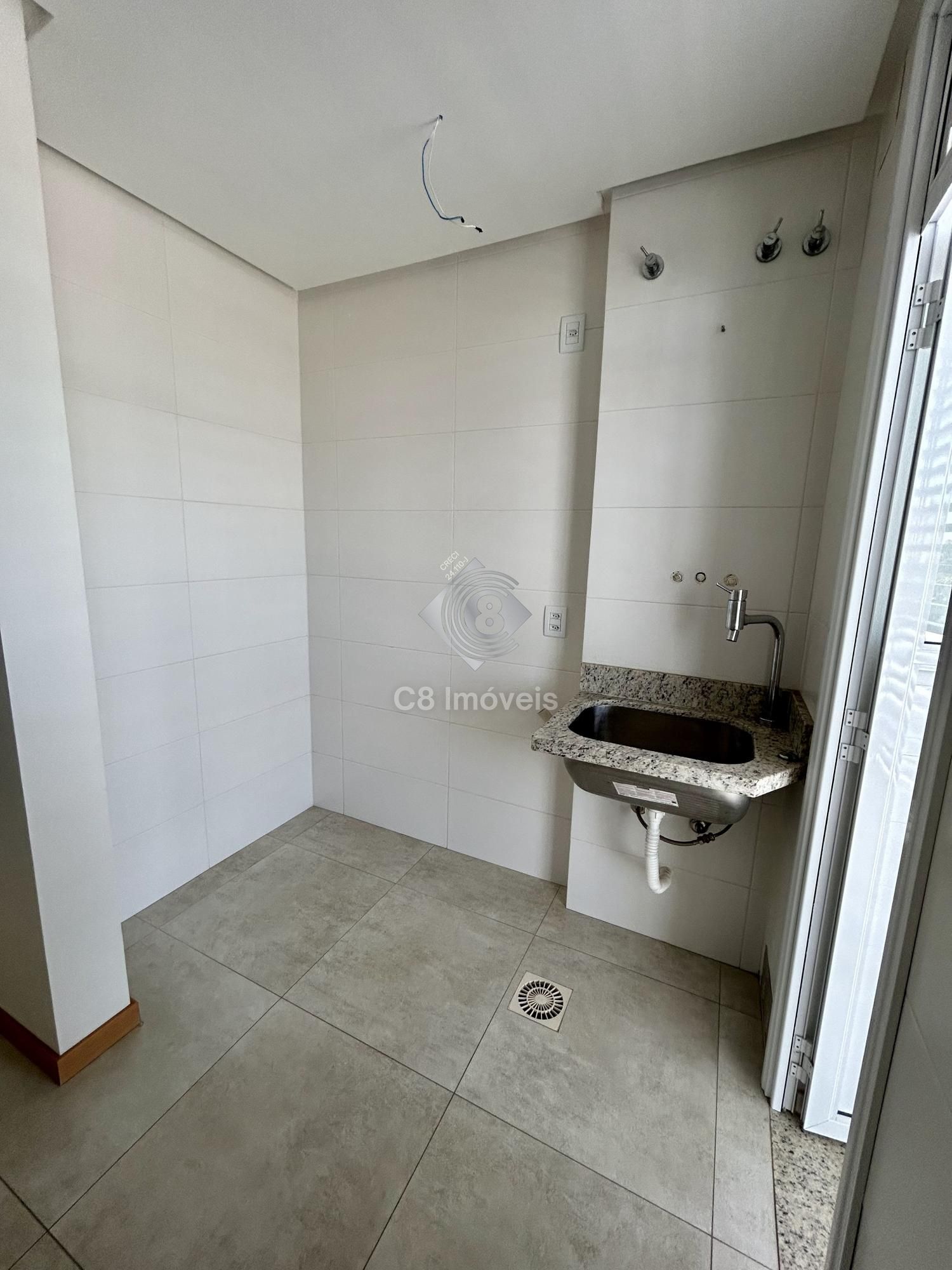 Apartamento à venda com 2 quartos, 81m² - Foto 6