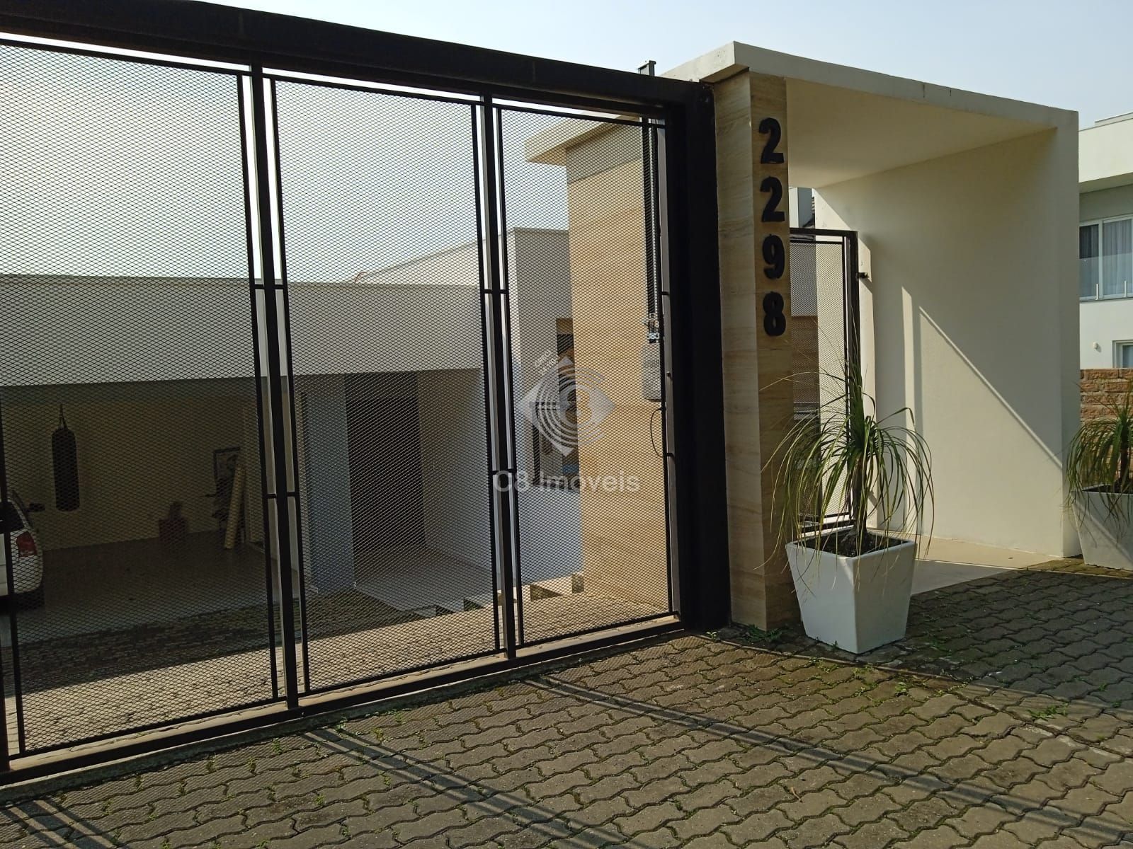 Casa, 3 quartos, 227 m² - Foto 1