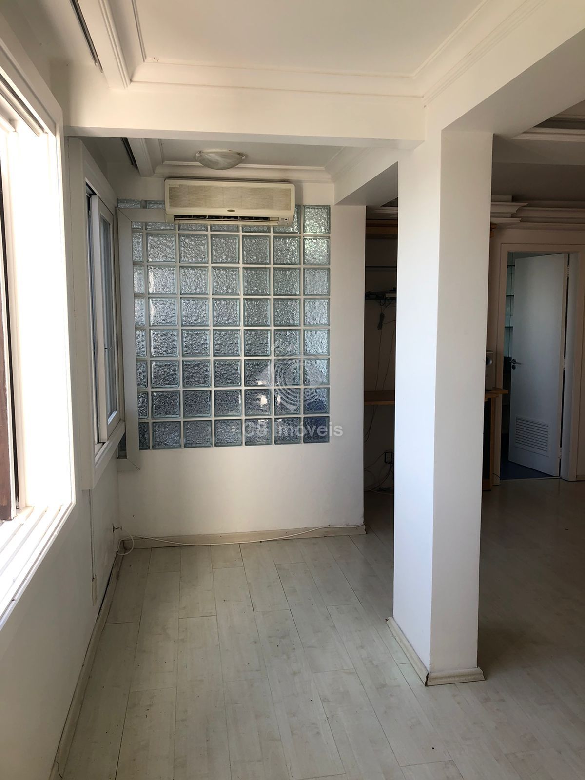 Apartamento para alugar com 3 quartos, 218m² - Foto 9