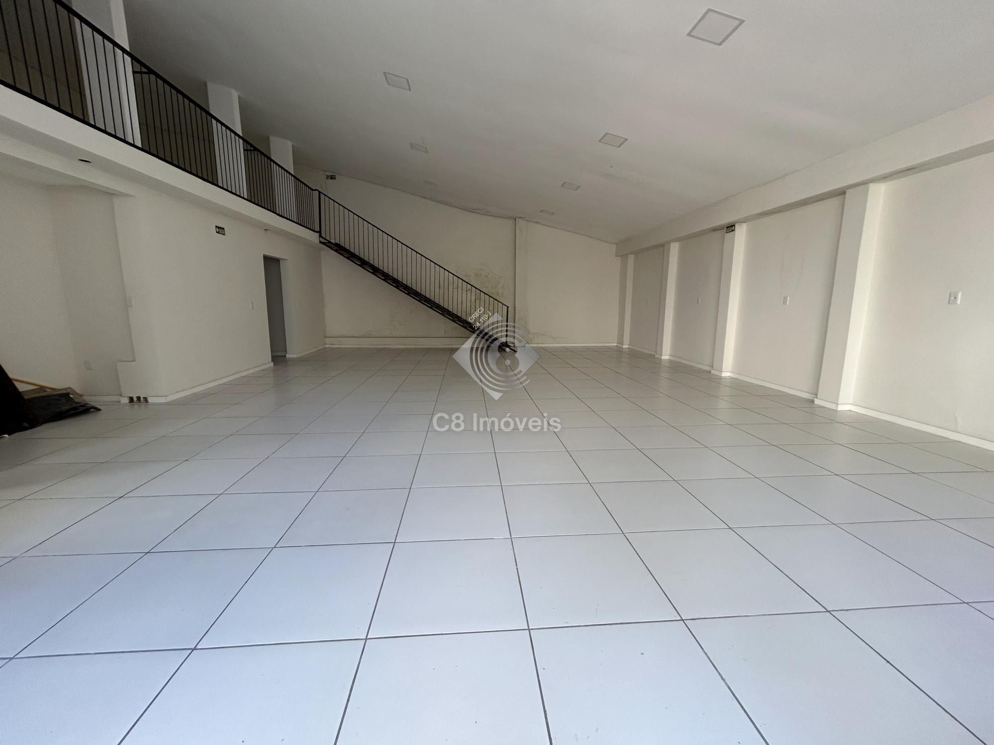 Loja-Salão para alugar com 1 quarto, 175m² - Foto 2