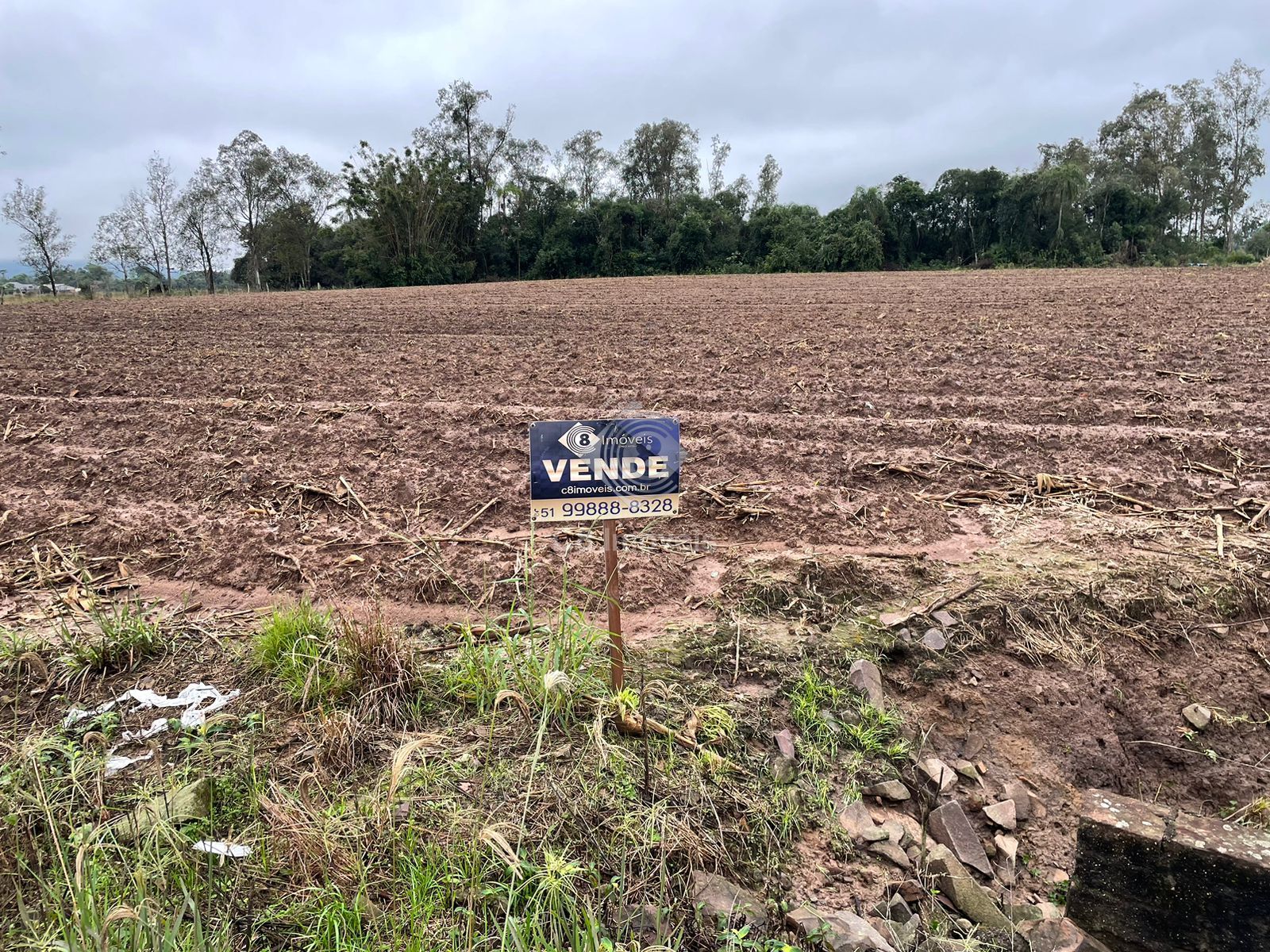 Terreno à venda, 3884m² - Foto 1