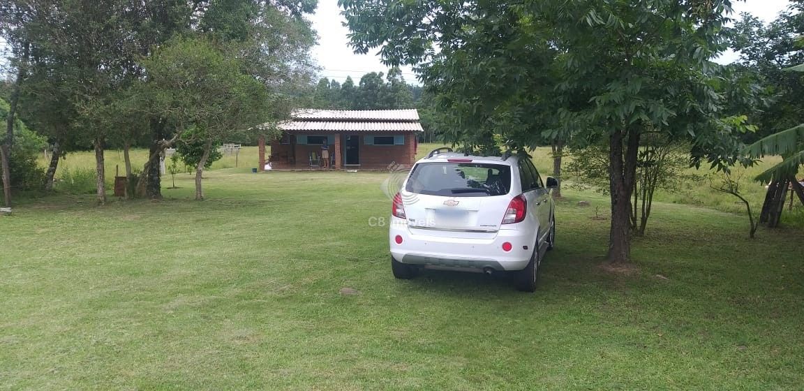 Fazenda à venda com 3 quartos, 150000000m² - Foto 1