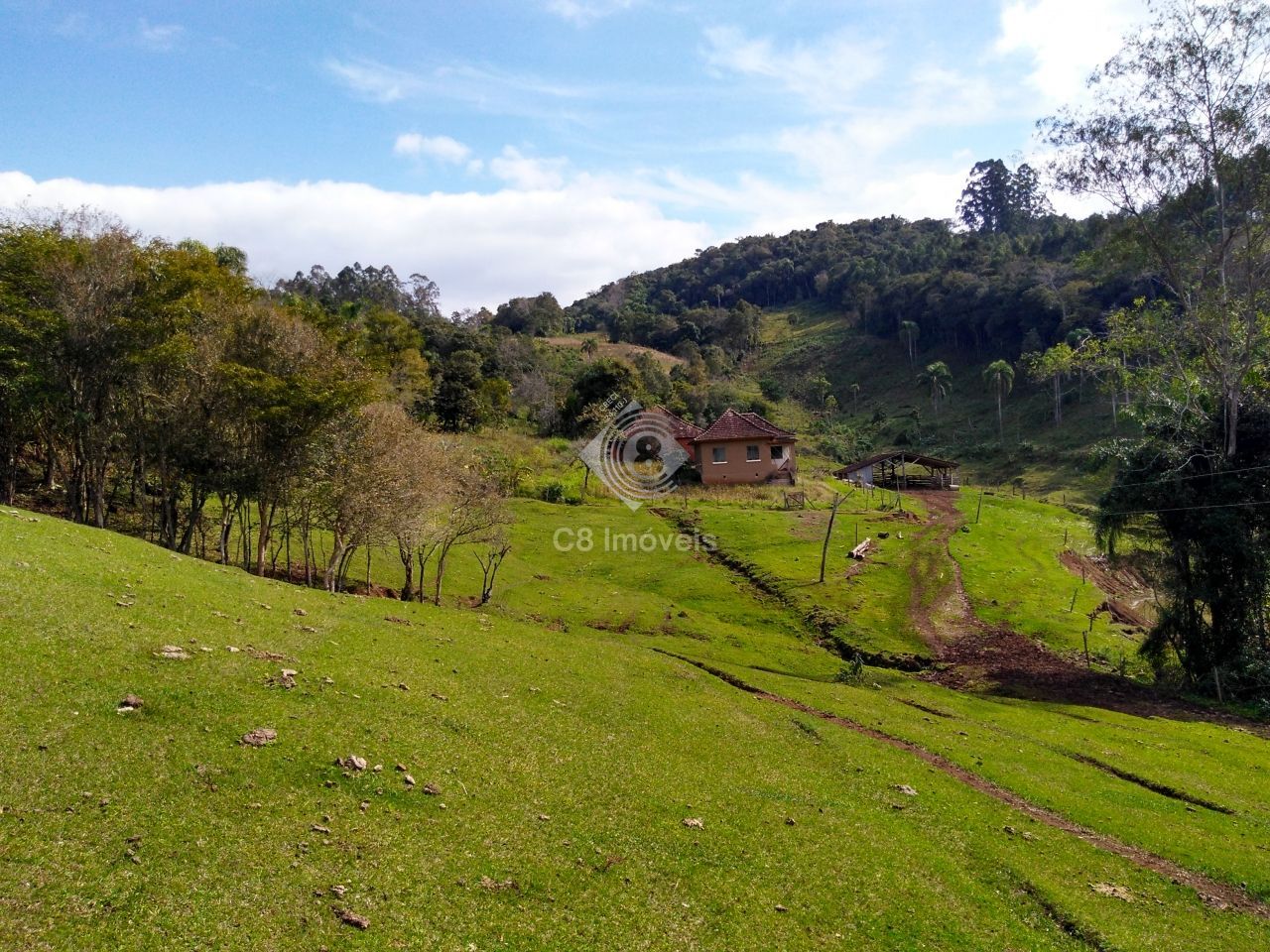 Fazenda à venda, 800000000m² - Foto 1