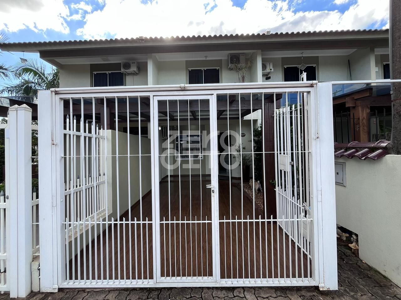 Sobrado 2 dormitórios