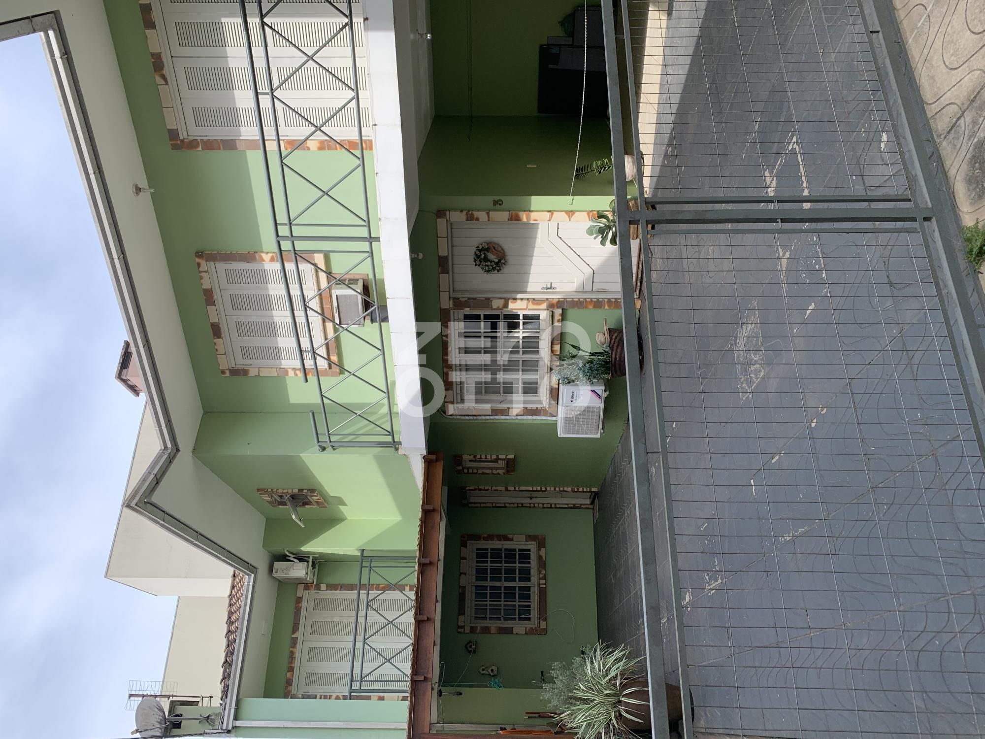 Sobrado 3 dormitórios