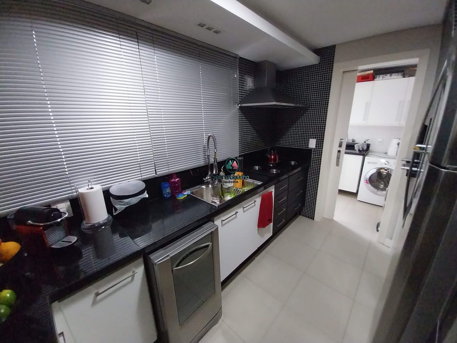 Apartamento à venda com 2 quartos, 101m² - Foto 11