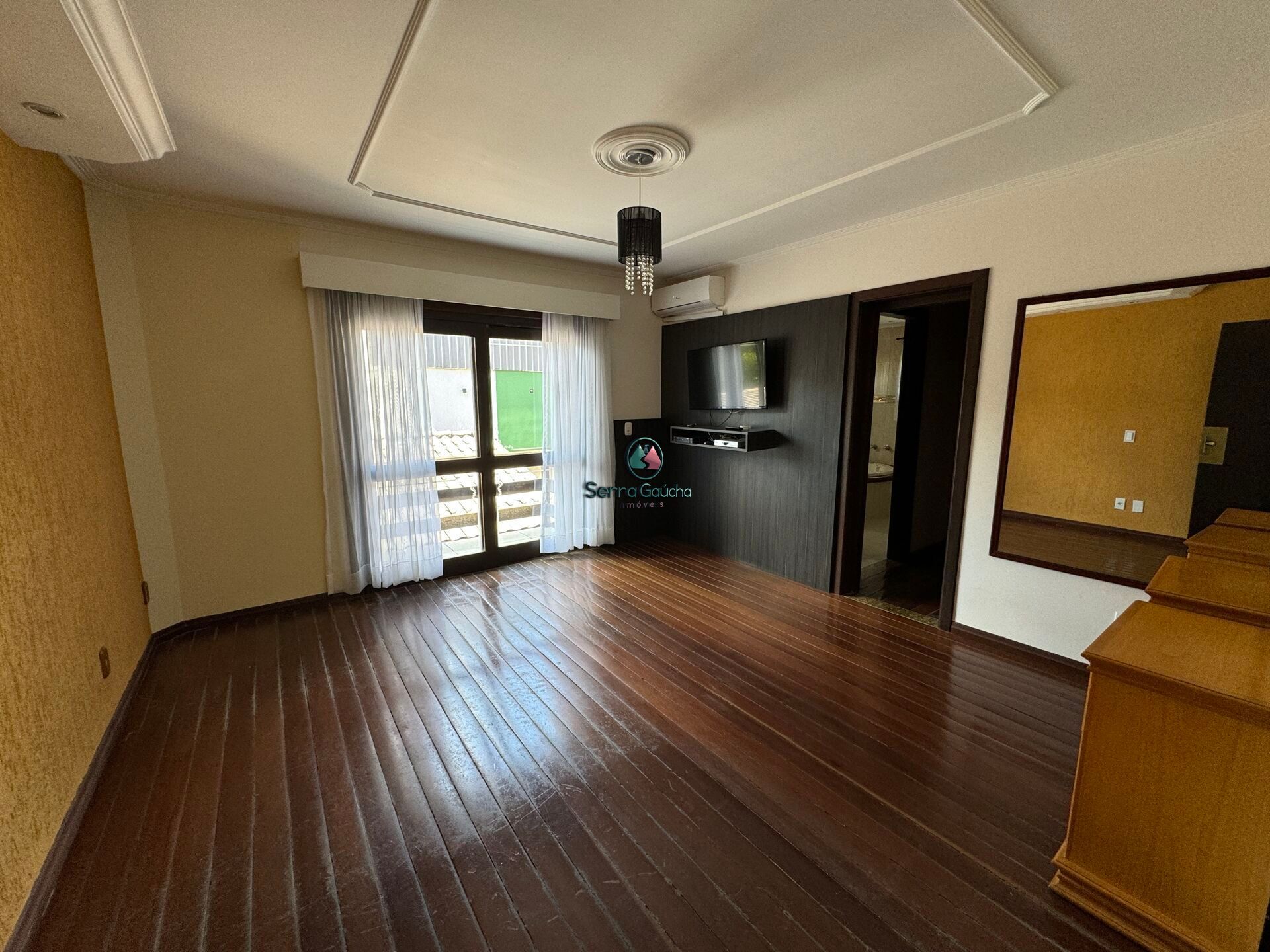 Casa para alugar com 5 quartos, 500m² - Foto 18