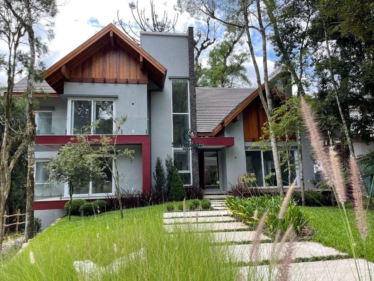 Casa em condomínio à venda  no Mato Queimado - Gramado, RS. Imóveis