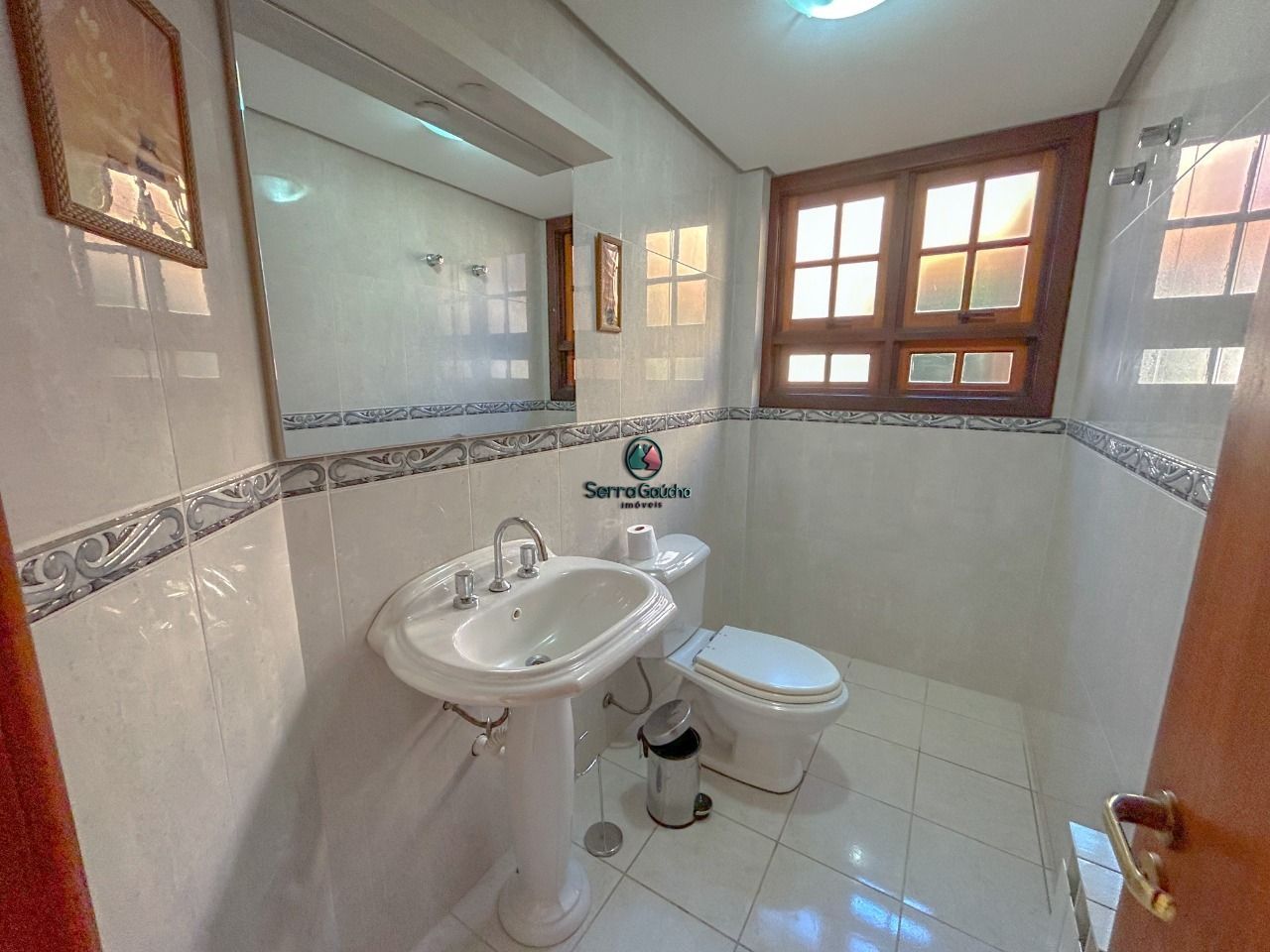 Casa de Condomínio à venda com 4 quartos, 268m² - Foto 25