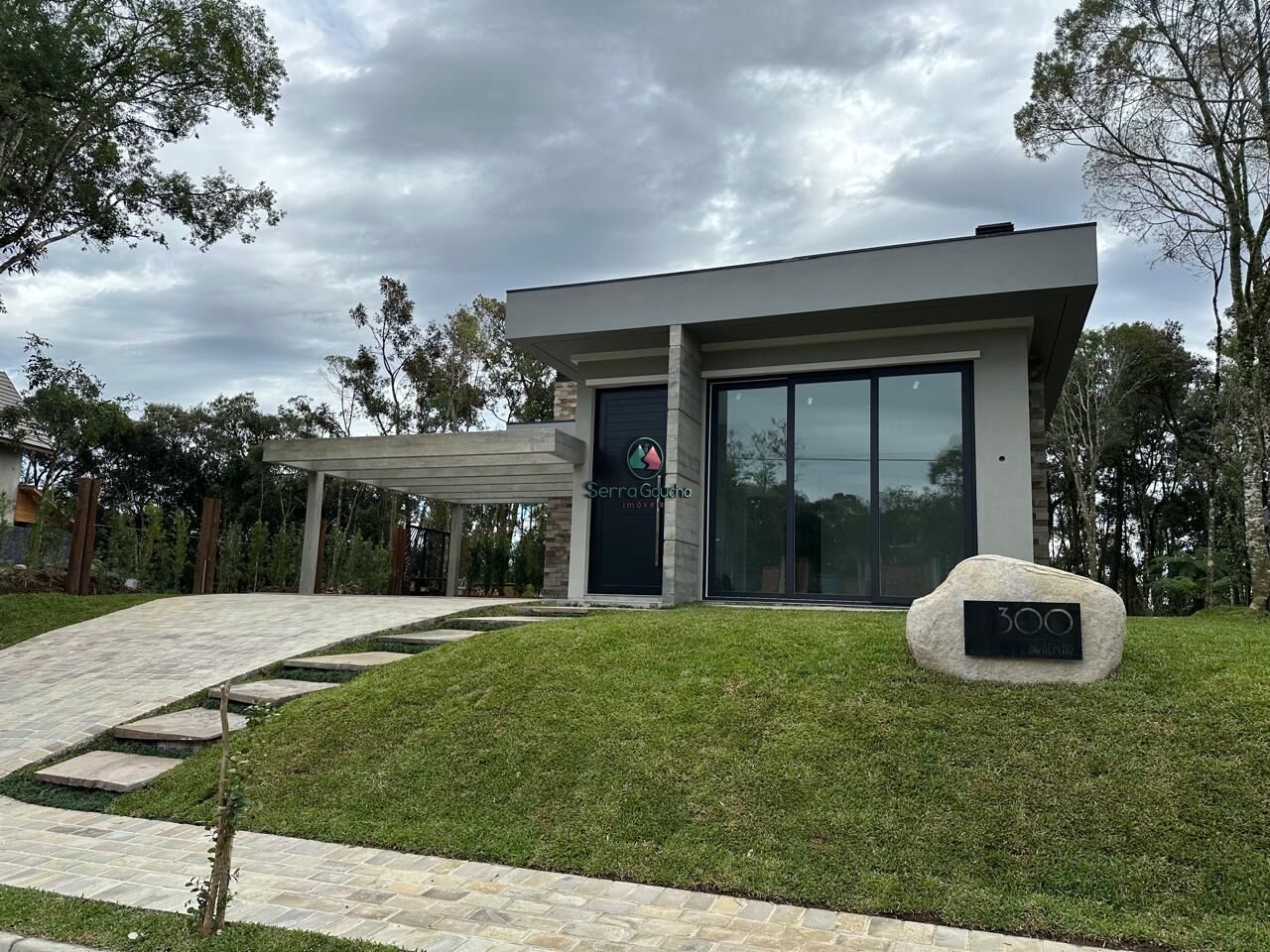 Casa em condomínio à venda  no Vale Das Colinas - Gramado, RS. Imóveis