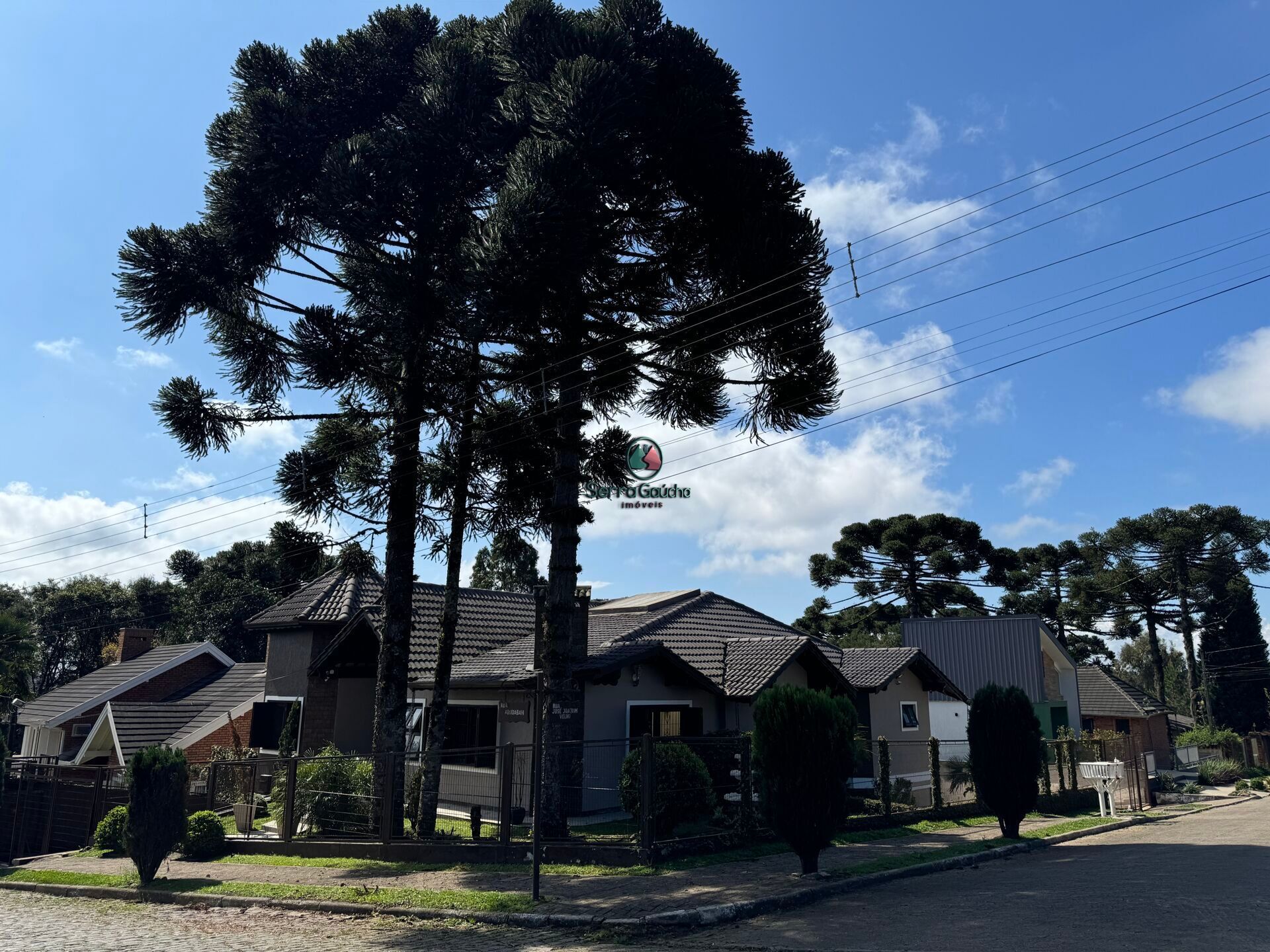 Casa de 5 quartos, 500m² no bairro Boeira, em Canela | Eu Corretor