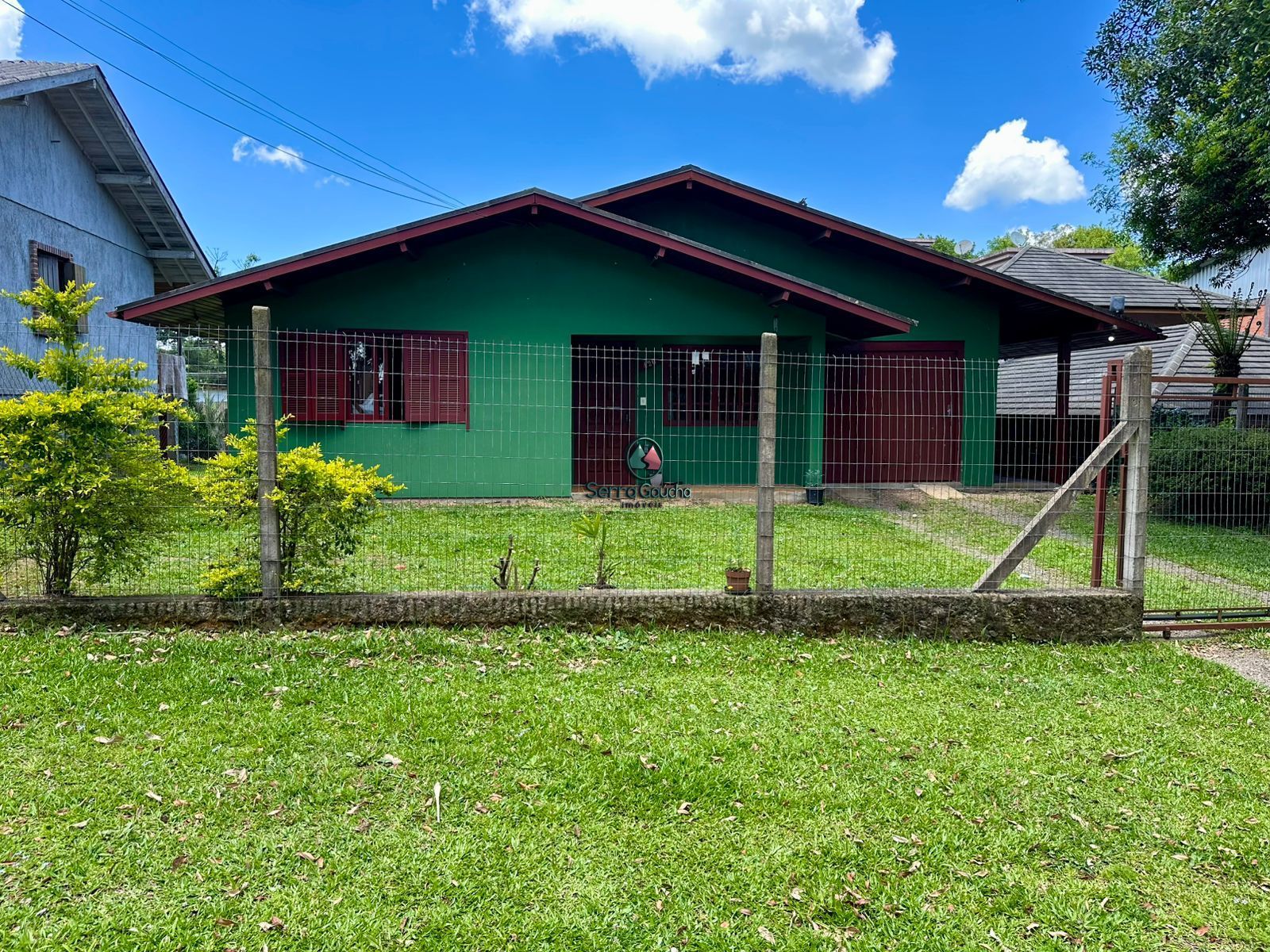 Casa à venda  no Carniel - Gramado, RS. Imóveis