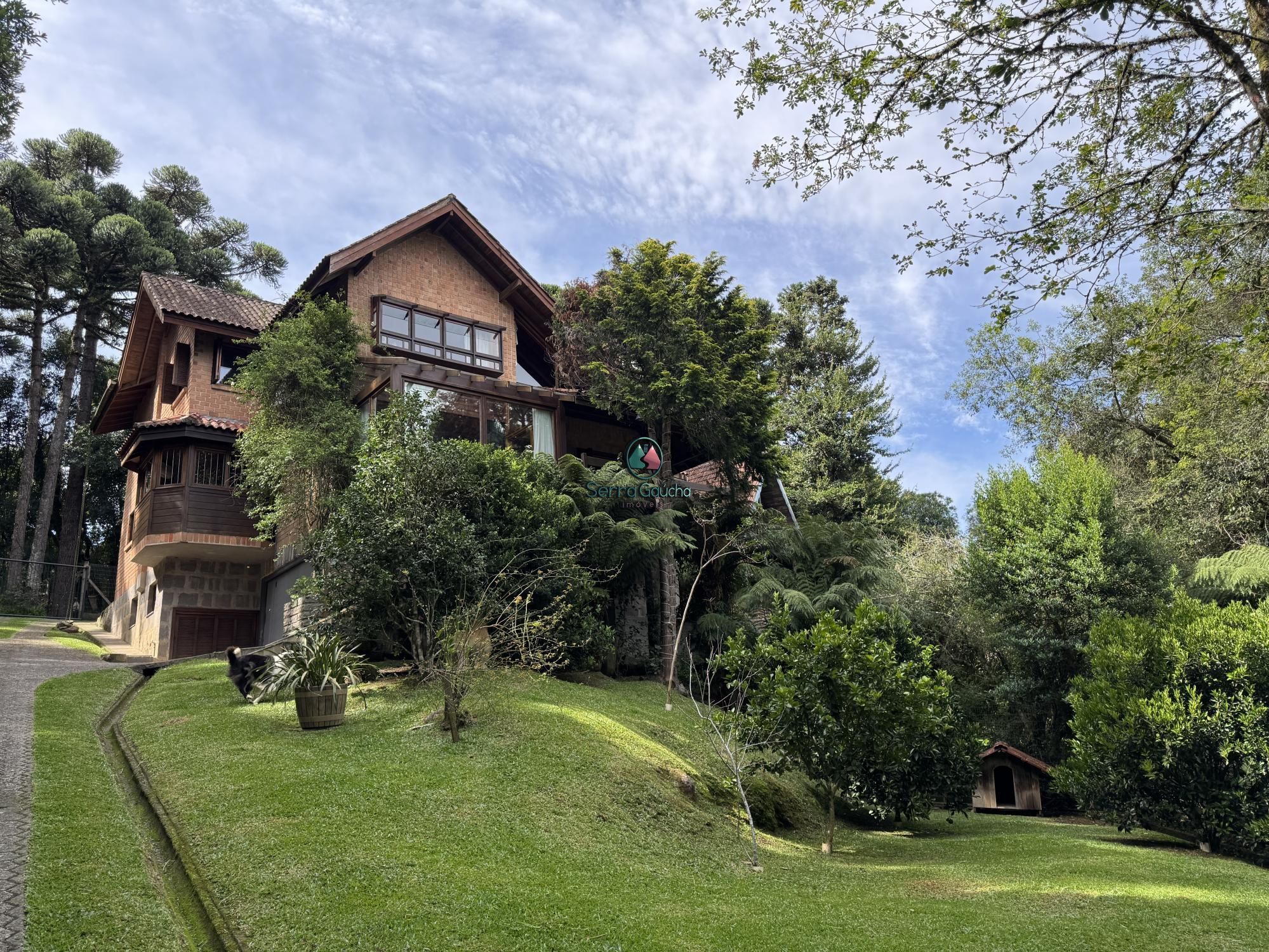 Casa à venda  no Vila Suiça - Canela, RS. Imóveis