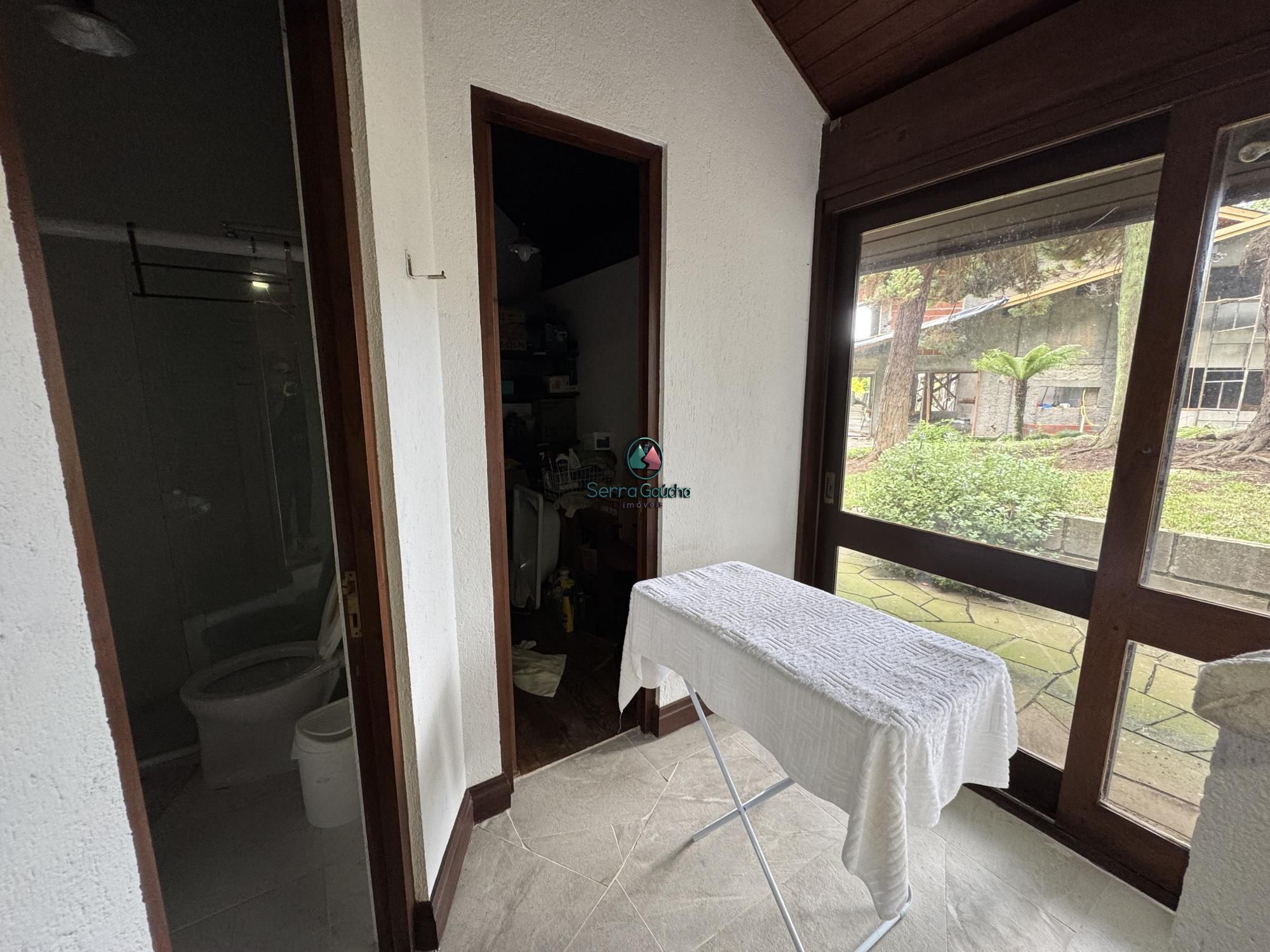 Casa de Condomínio à venda com 4 quartos, 310m² - Foto 26