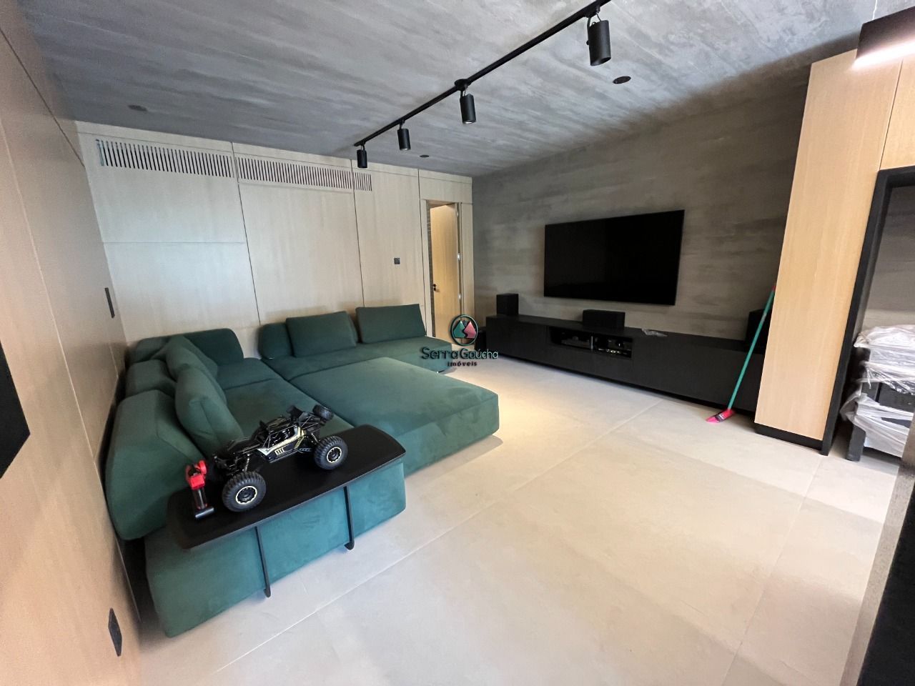 Casa de Condomínio à venda com 4 quartos, 650m² - Foto 45