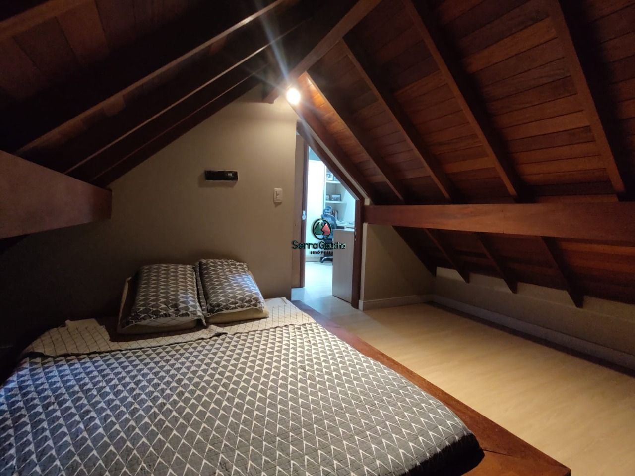 Casa de Condomínio à venda com 3 quartos, 230m² - Foto 30